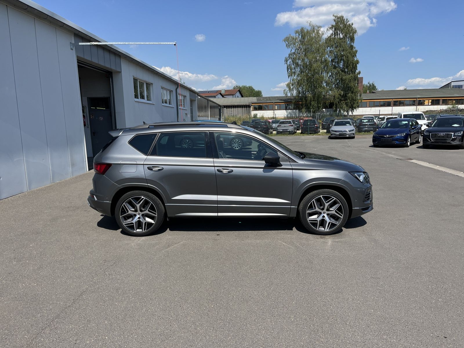Seat Ateca 2.0 TDI DSG 4Drive FR AHK PANO STHZ Keyles