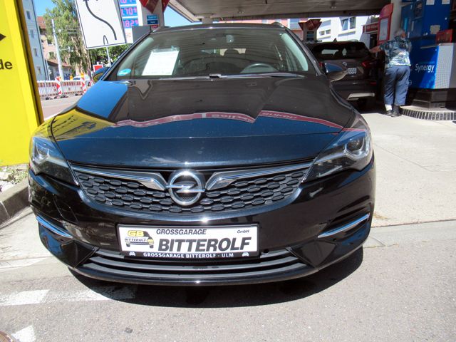 Opel Astra ST 1.5D Autom Elegance - Samsaru's Car Outlet