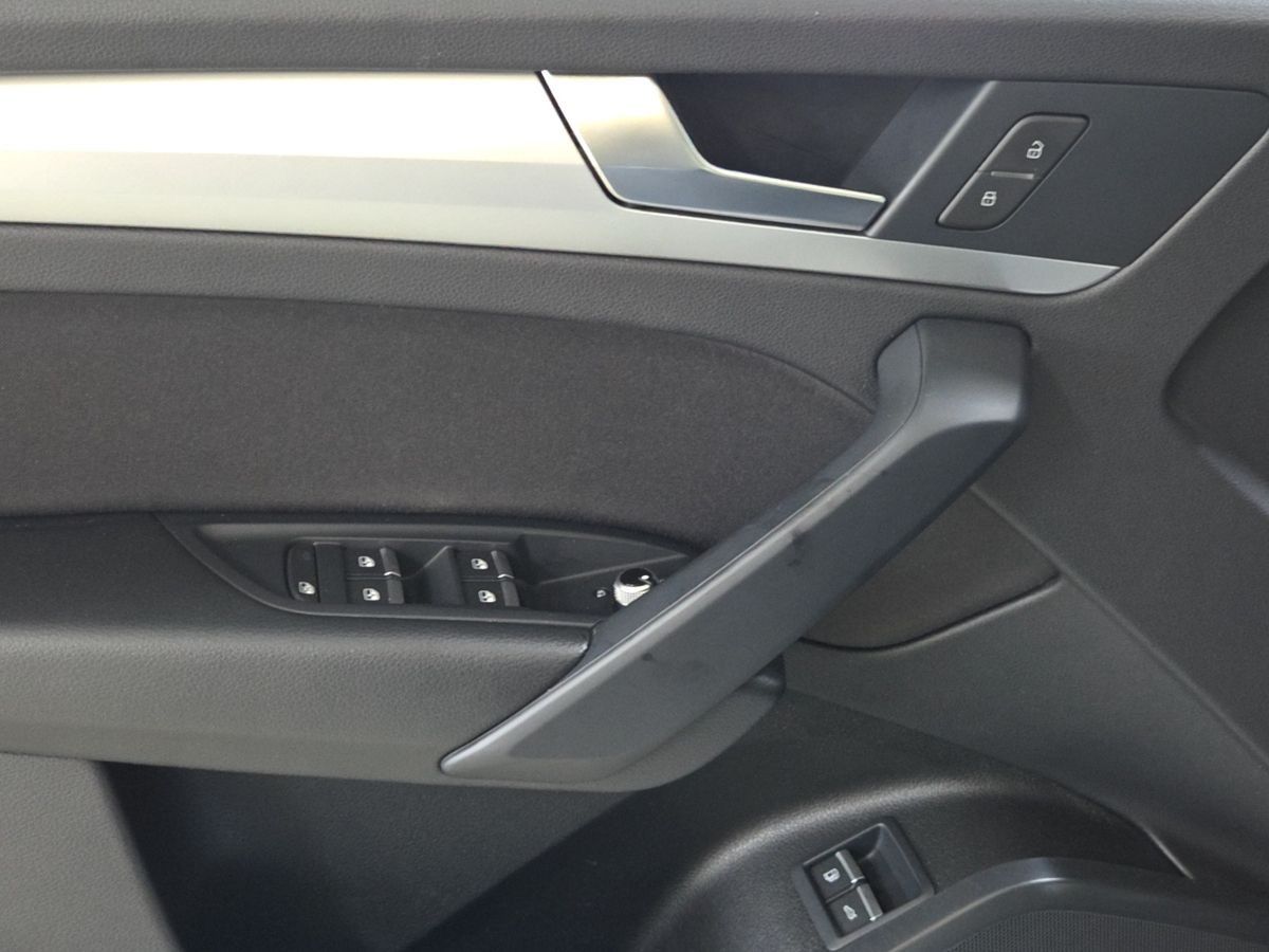 Audi Q5 2.0 TFSIe S line quattro S tronic|LED|ACC|AHK