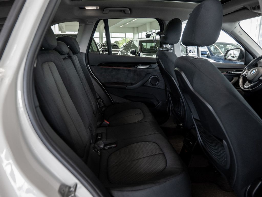 BMW X1 xDrive 25e Advantage - Samsaru's Car Outlet