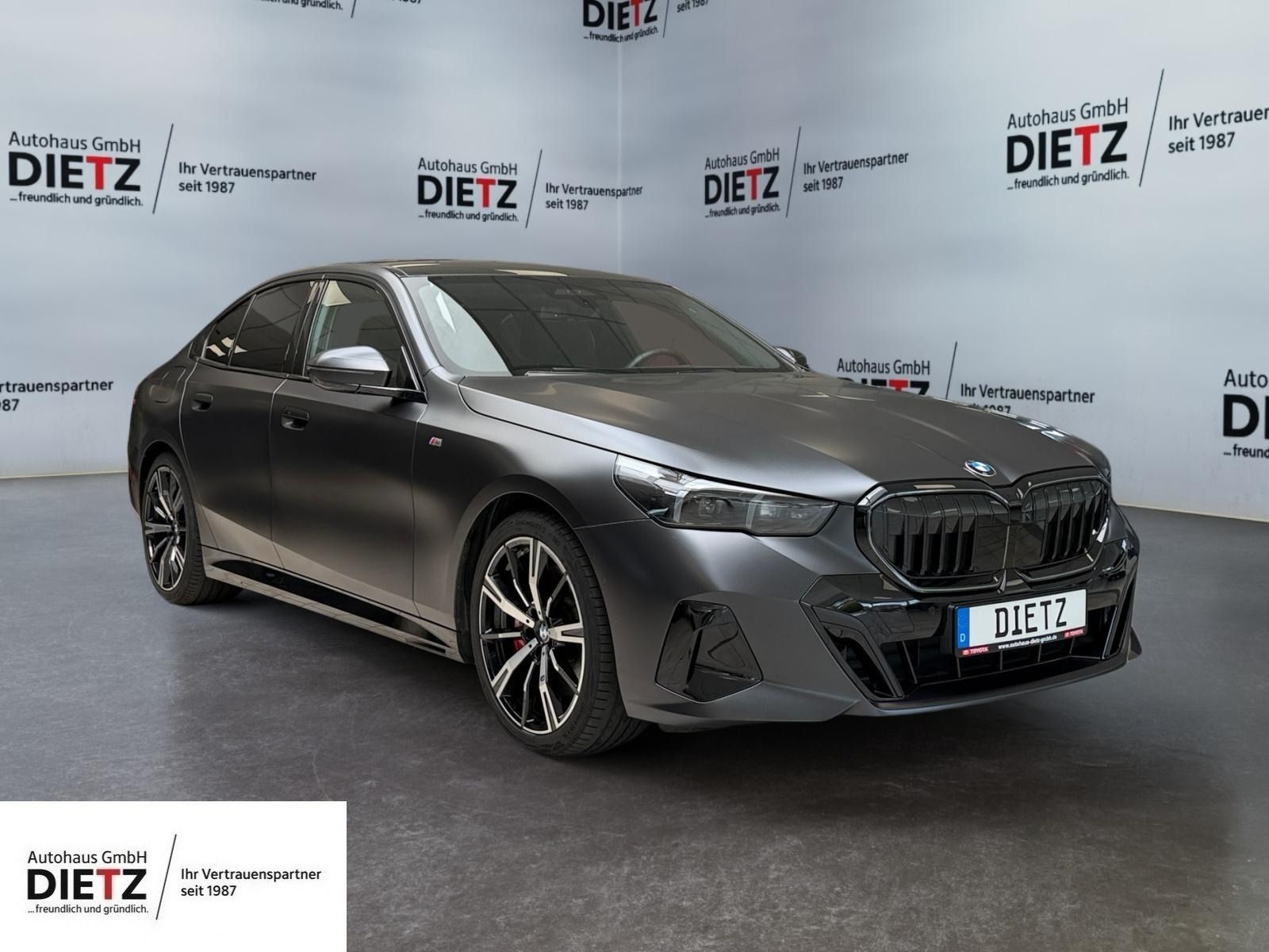BMW 540 d xDrive M-Sport*LED*PANO*ACC*360*HUD*B&W