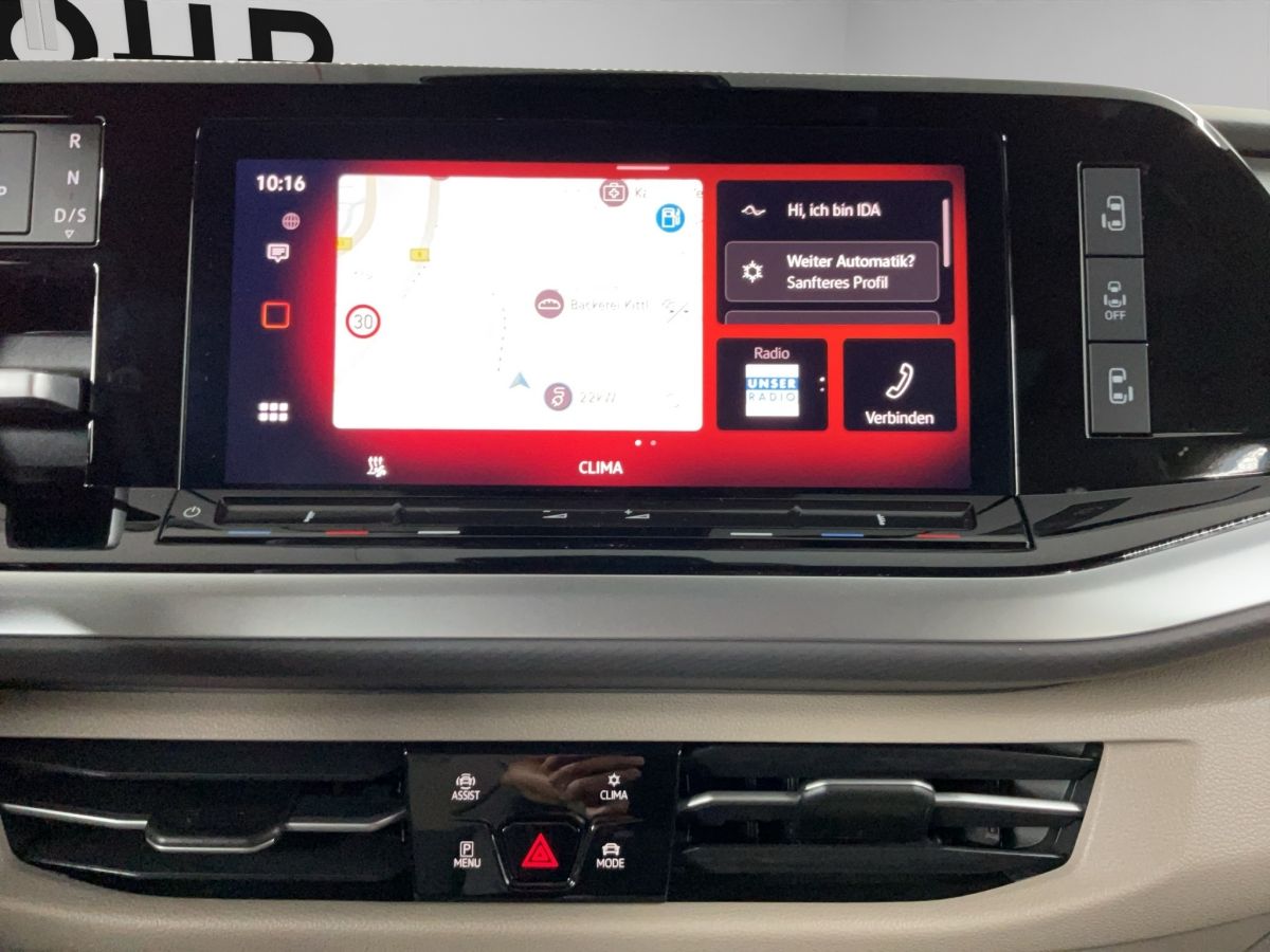 Volkswagen T7 Multivan Style - Samsaru's Car Outlet