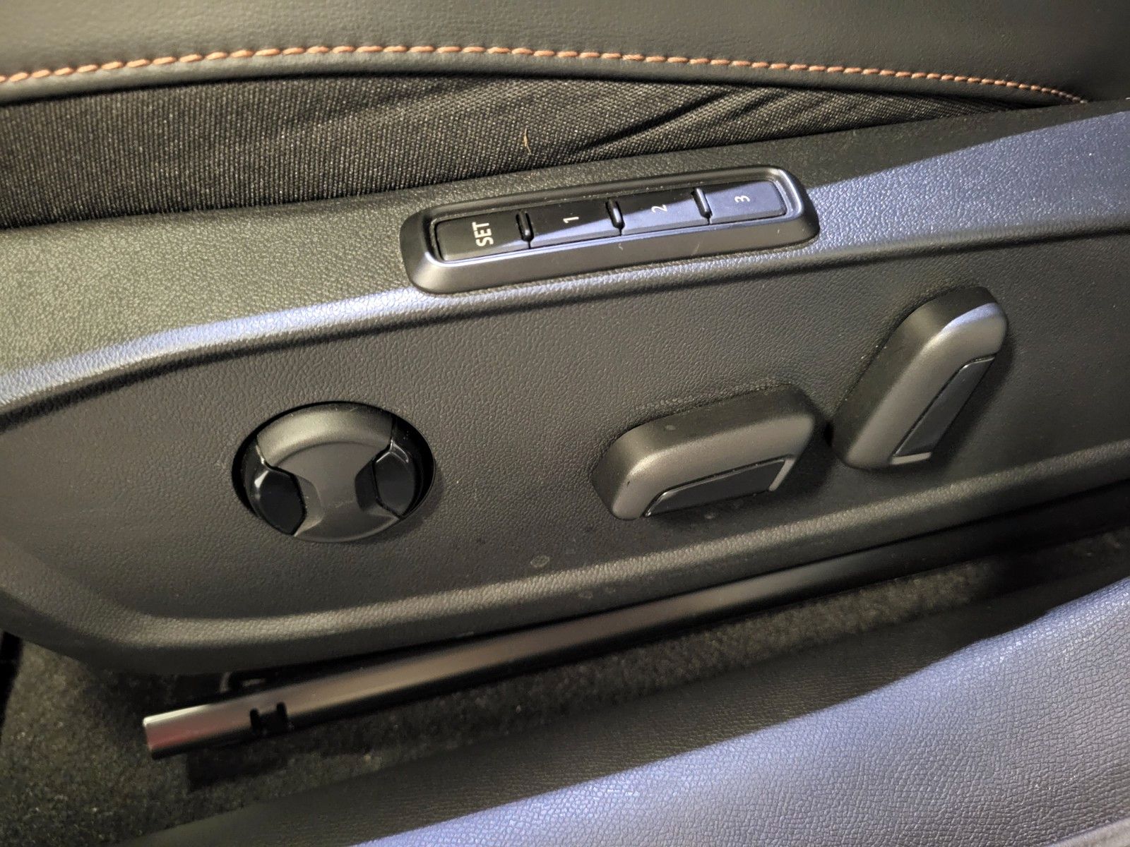 Cupra Leon VZ 2.0 TSI DSG 4Drive - Samsaru's Car Outlet