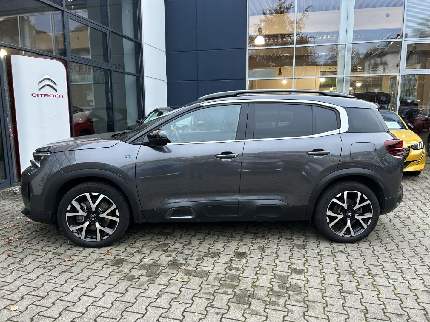 Citroën C5 Aircross Shine Pack Hybrid AHK-abnehmbar Lede