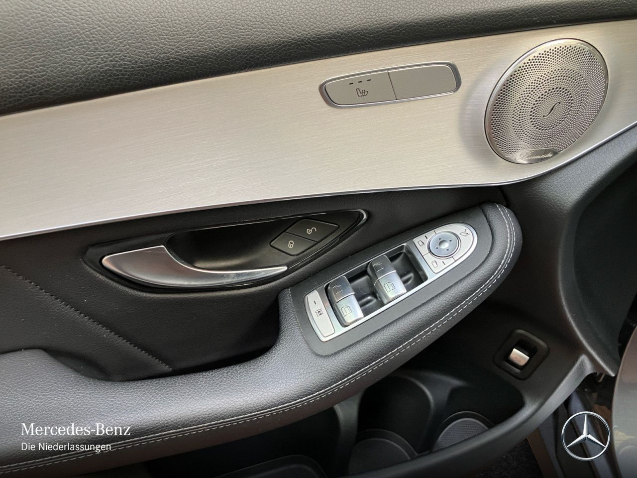 Mercedes-Benz GLC 300 de 4M AMG - Samsaru's Car Outlet