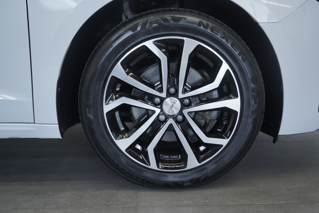 Audi A1 30 TFSI - Samsaru's Car Outlet