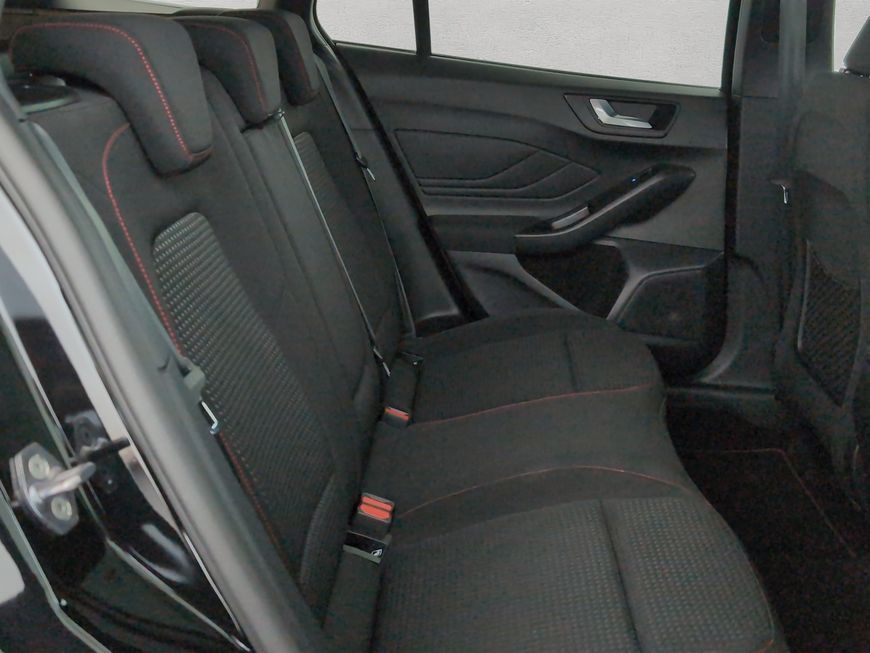 Ford Focus Turnier 1.0 EcoBoost Hybrid Aut. ST-LINE X
