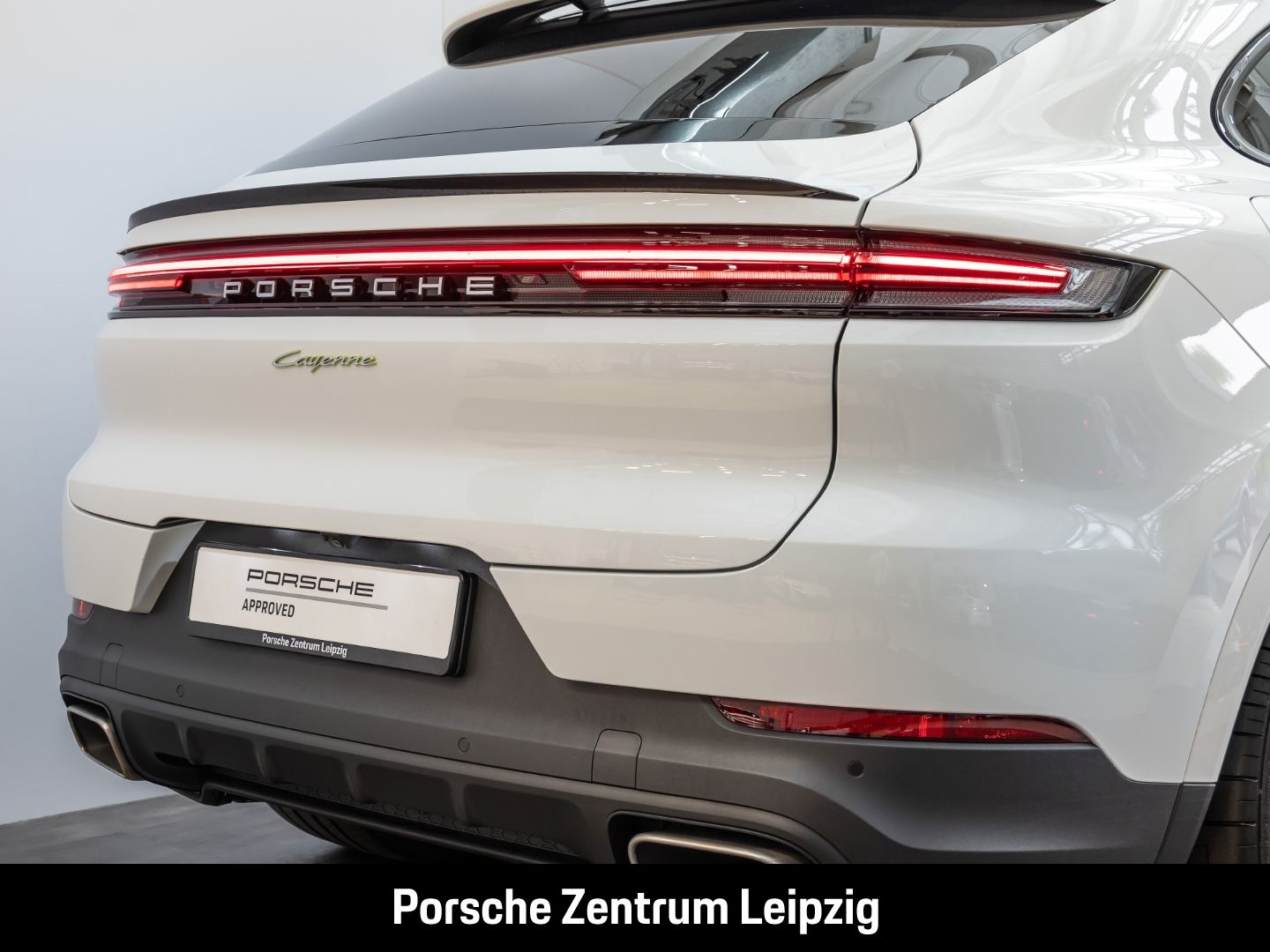 Porsche Cayenne E-Hybrid Coupe AHK InnoDrive HeadUp