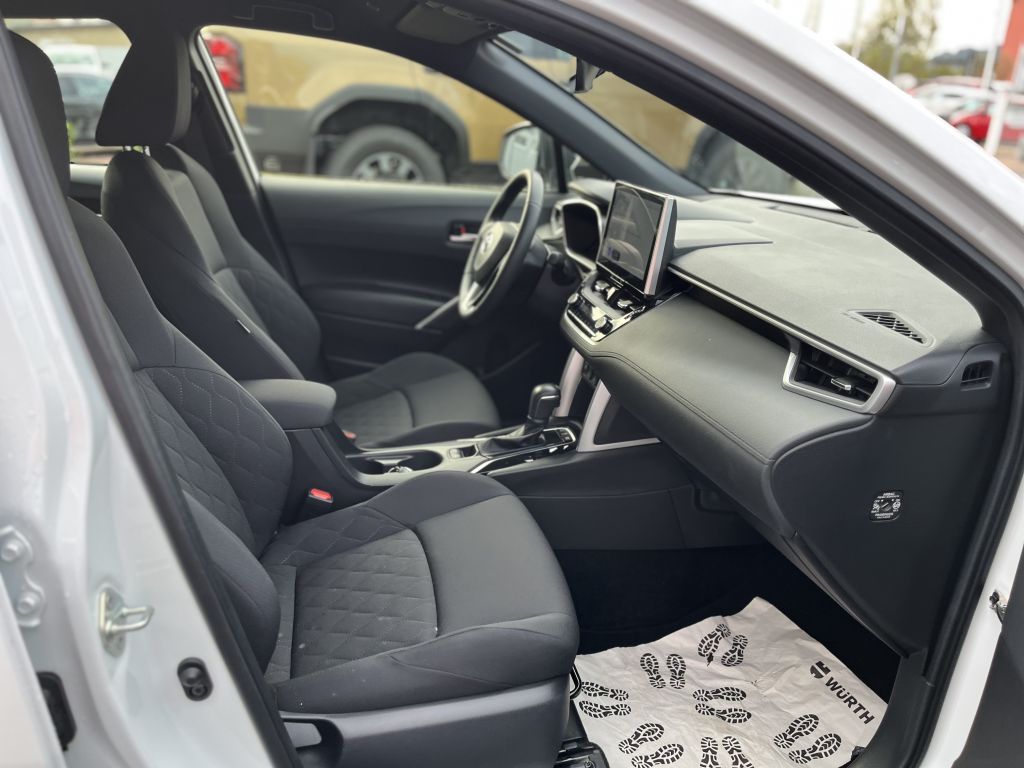 Toyota Corolla Cross Hybrid 2.0 VVT-i 4x4 Active