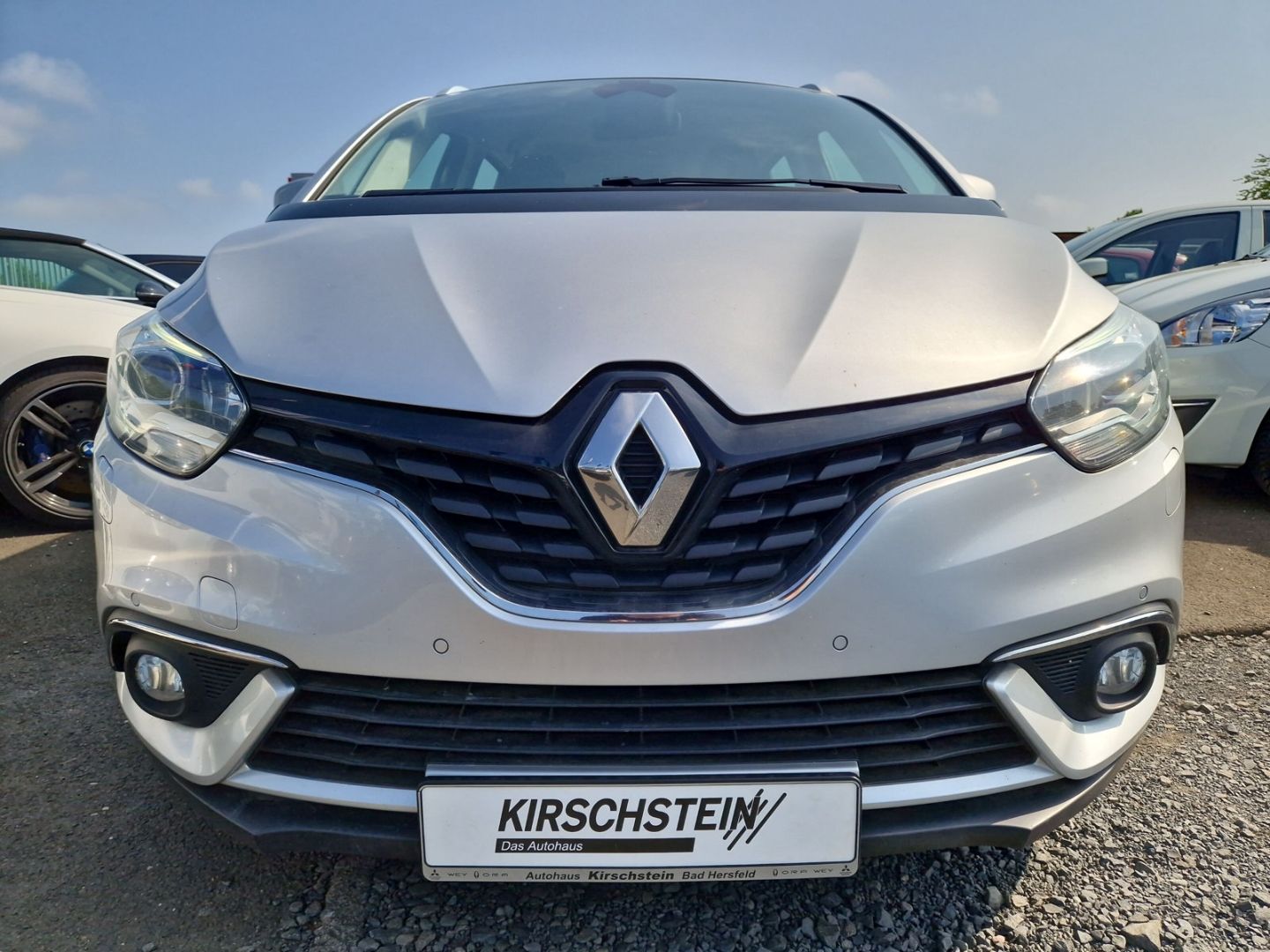 Renault Grand Scenic IV Limited 1.7 BLUE dCi 120 - Samsaru's Car Outlet