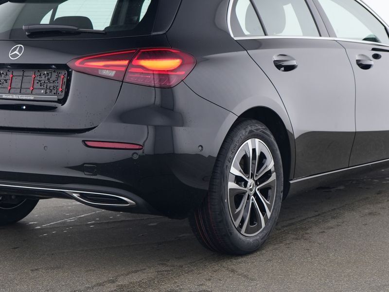 Mercedes-Benz A 180 Progressive - Samsaru's Car Outlet