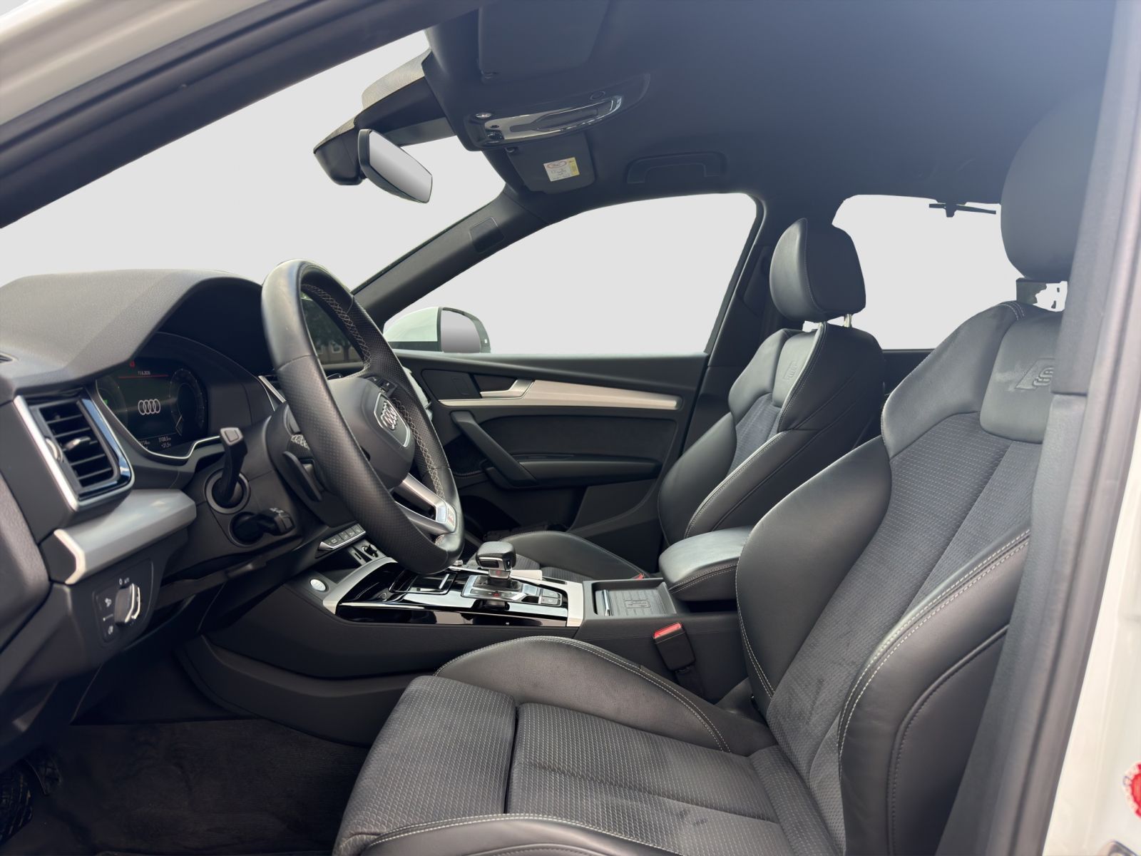 Audi Q5 55 TFSI e quattro S-tronic S line Matrix Umge