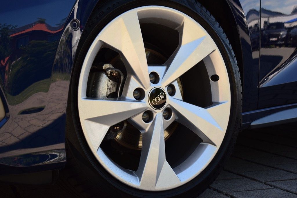 Audi A3 Sportback 35 TDI S-line - Samsaru's Car Outlet