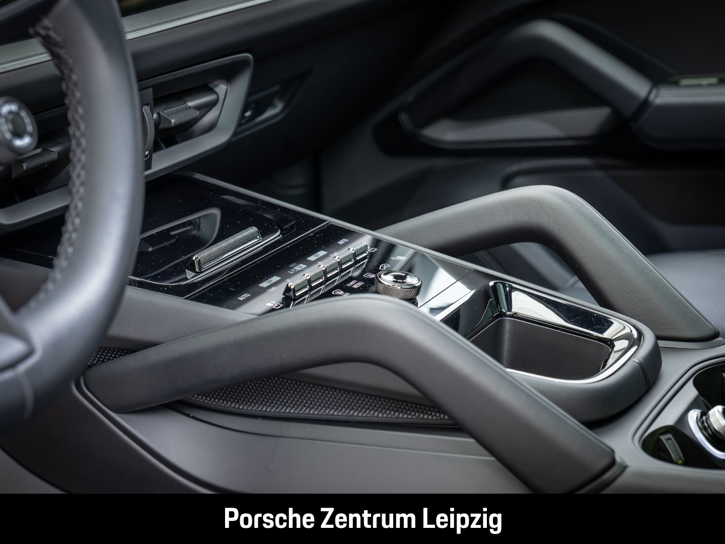 Porsche Cayenne S E-Hybrid Coupe HD-Matrix HeadUp Sporta
