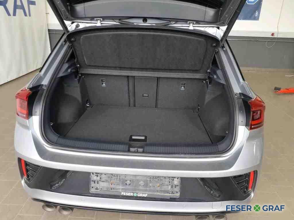 Volkswagen T-Roc R 2.0TSI 4M Performance - Samsaru's Car Outlet