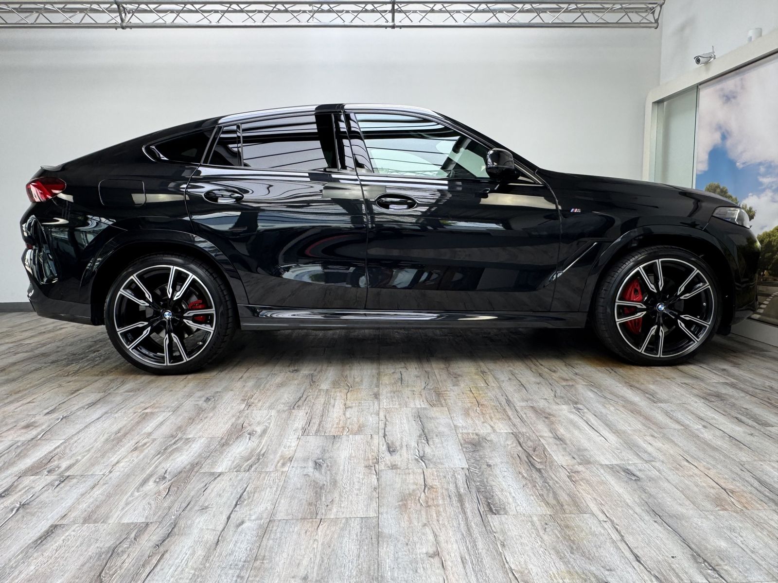 BMW X6 xDrive30d M Sport Pro - Samsaru's Car Outlet