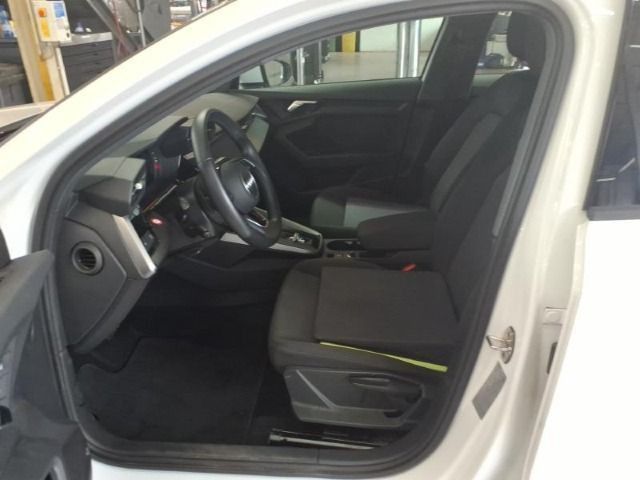 Audi A3 Sportback 40 TFSI e LED PDC+ AHK