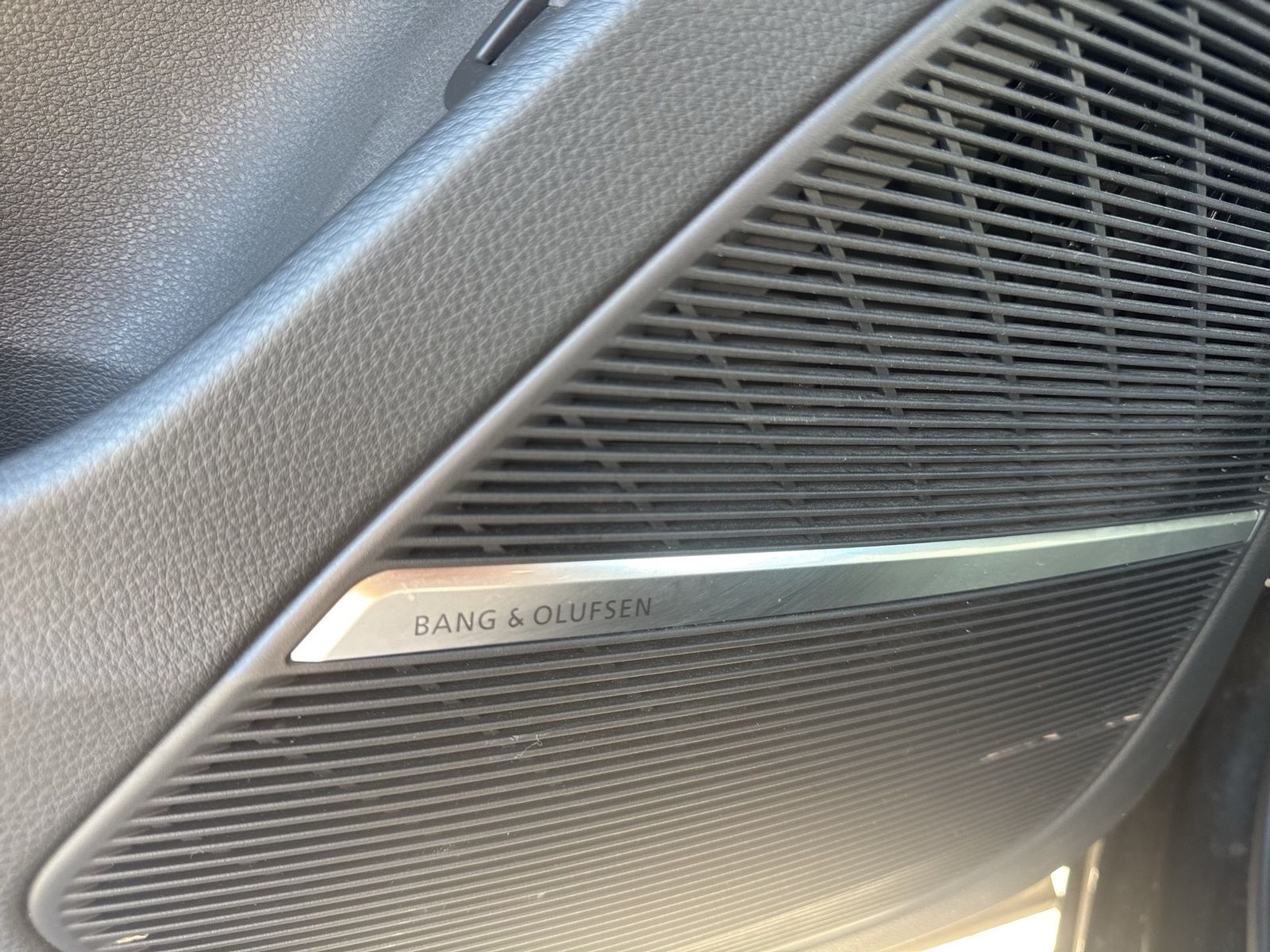 Audi Q7 55 TFSI qu S line Luft AHK PANO HuD B&O 22"