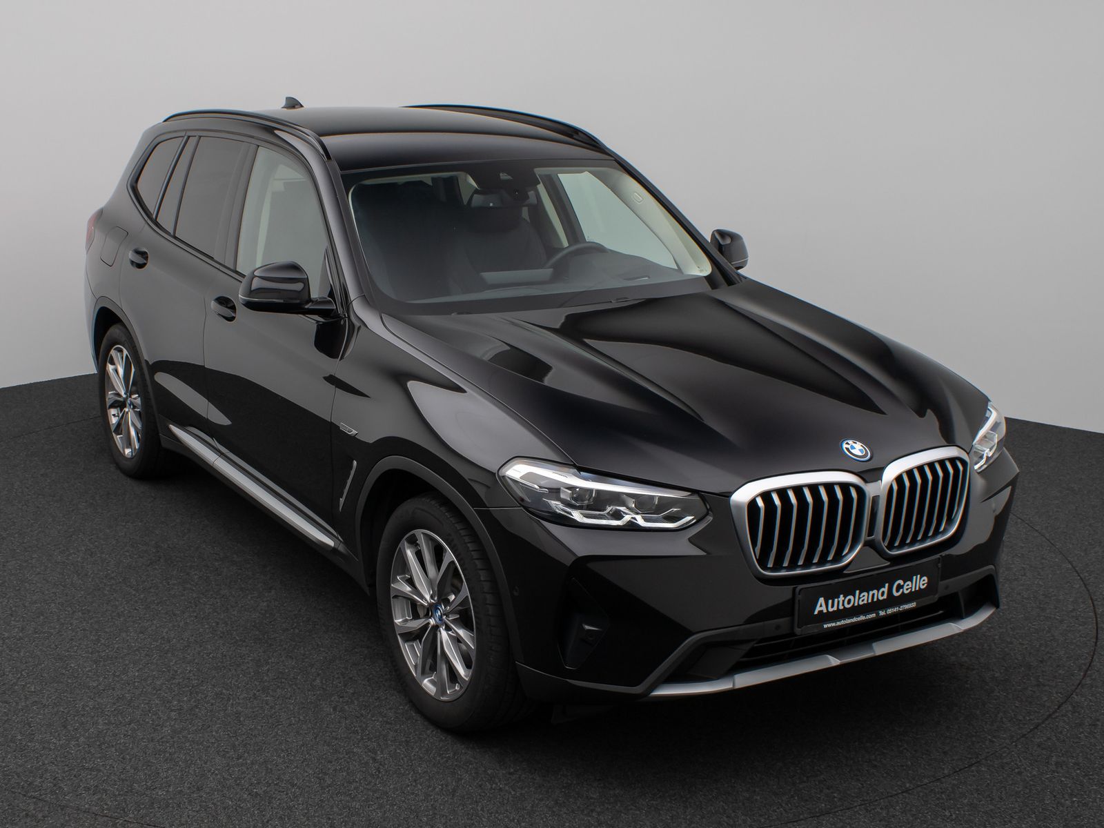 BMW X3 xD30e Sport - Samsaru's Car Outlet