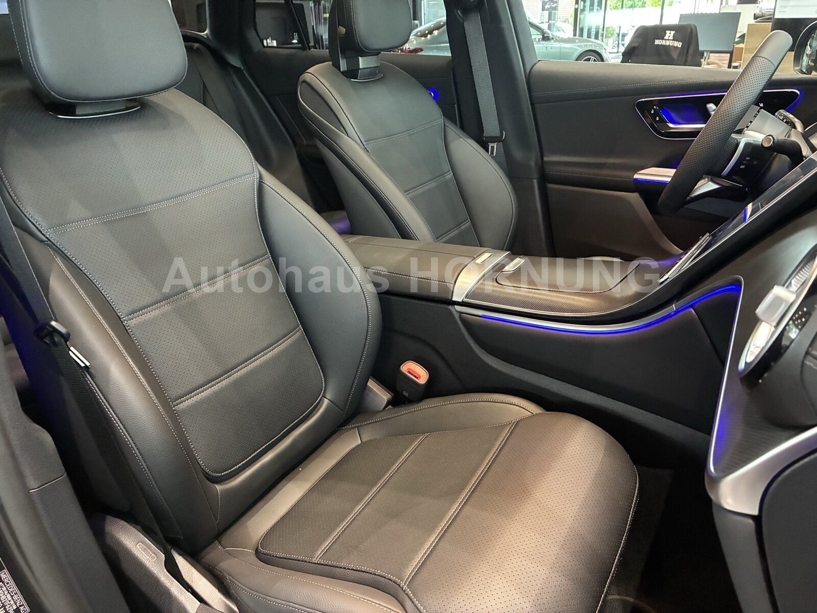 Mercedes-Benz GLC 300 d 4M AMG Pano StHz AHK DigiL Distr. 360°