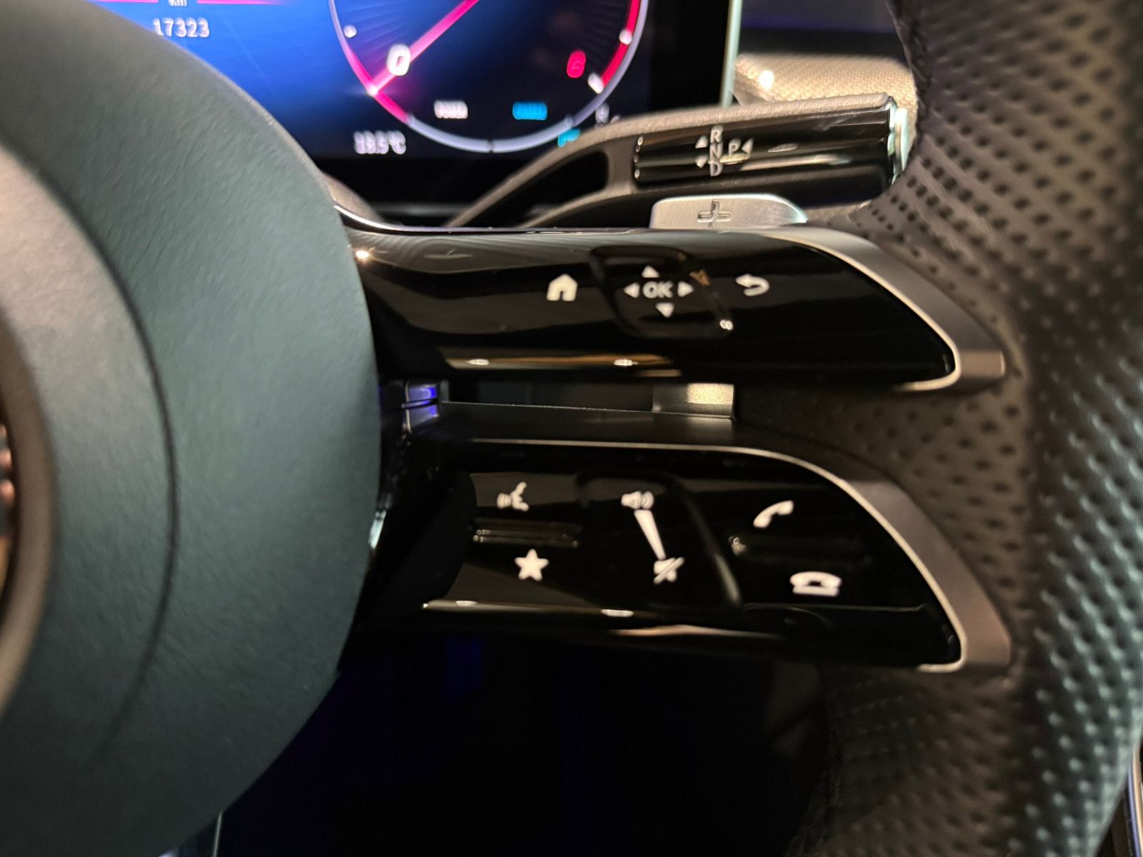 Mercedes-Benz GLC 300 d Coupe 4M/AMG/HUD/360/AHK/NIGHT/BURMEST