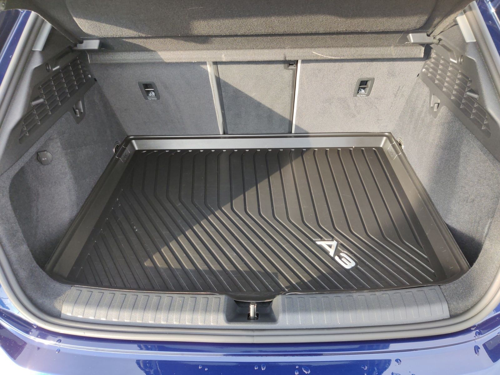 Audi A3 Sportback 40 TDI q. S-Tronic advanced, Matrix