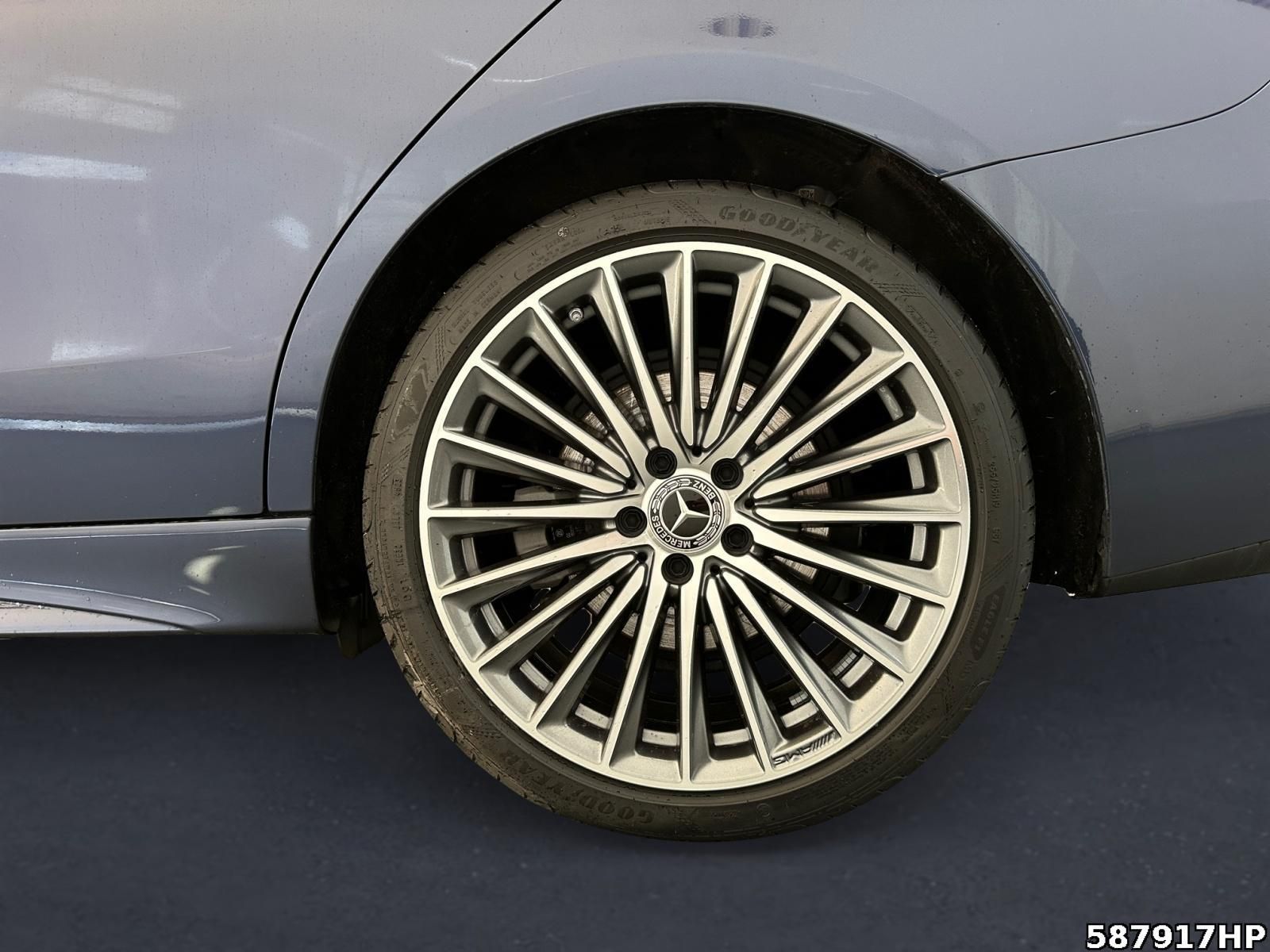 Mercedes-Benz C 300 d AMG - Samsaru's Car Outlet