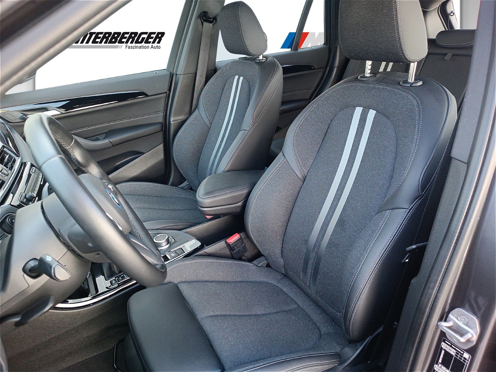 BMW X1 xDrive25e M Sportpaket - Samsaru's Car Outlet