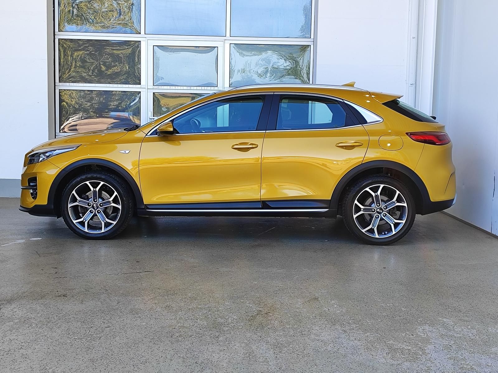 Kia XCeed 1.6 CRDI DCT Vision - Samsaru's Car Outlet
