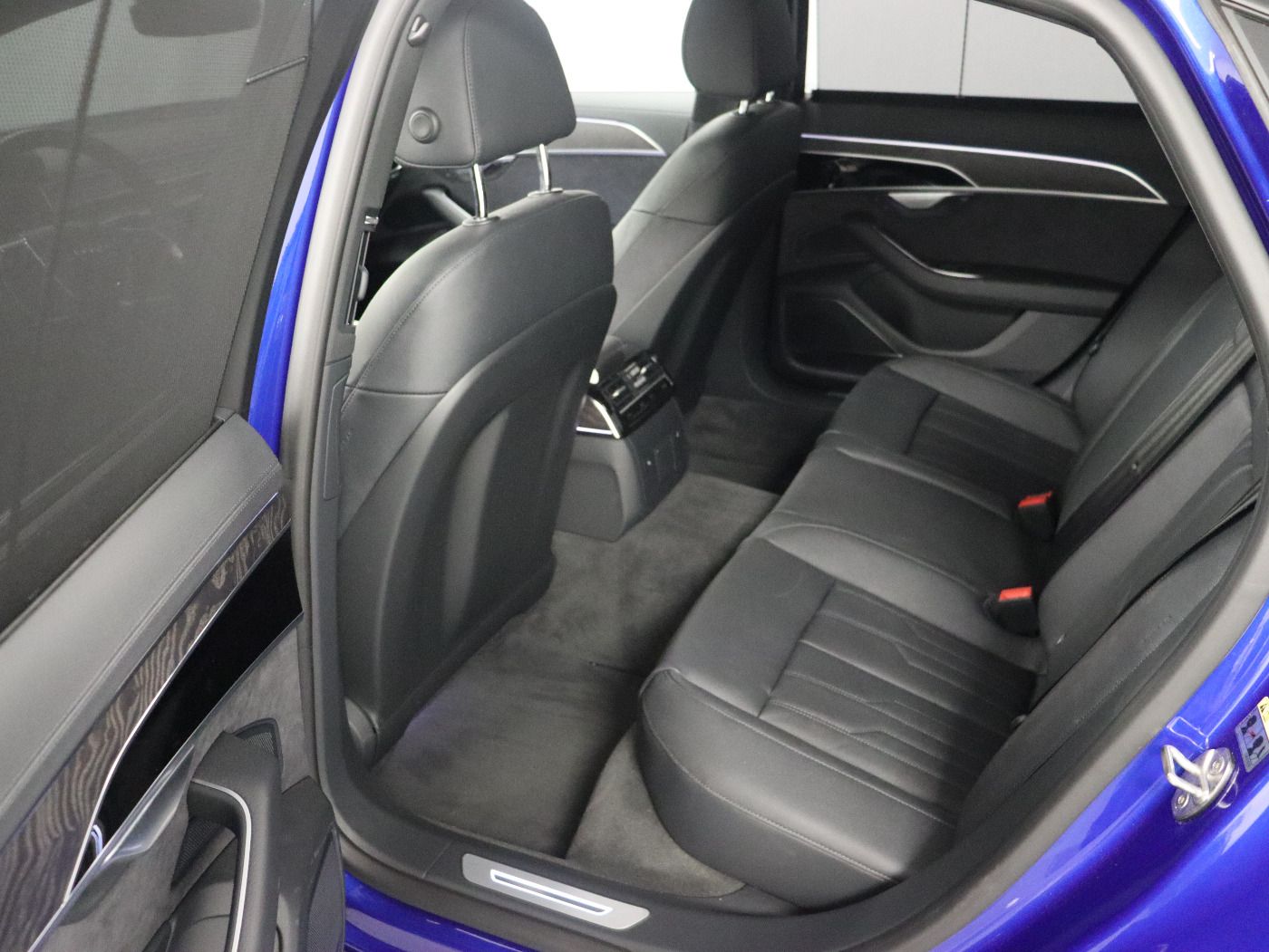 Audi A8 50 TDI quattro tiptronic - Samsaru's Car Outlet