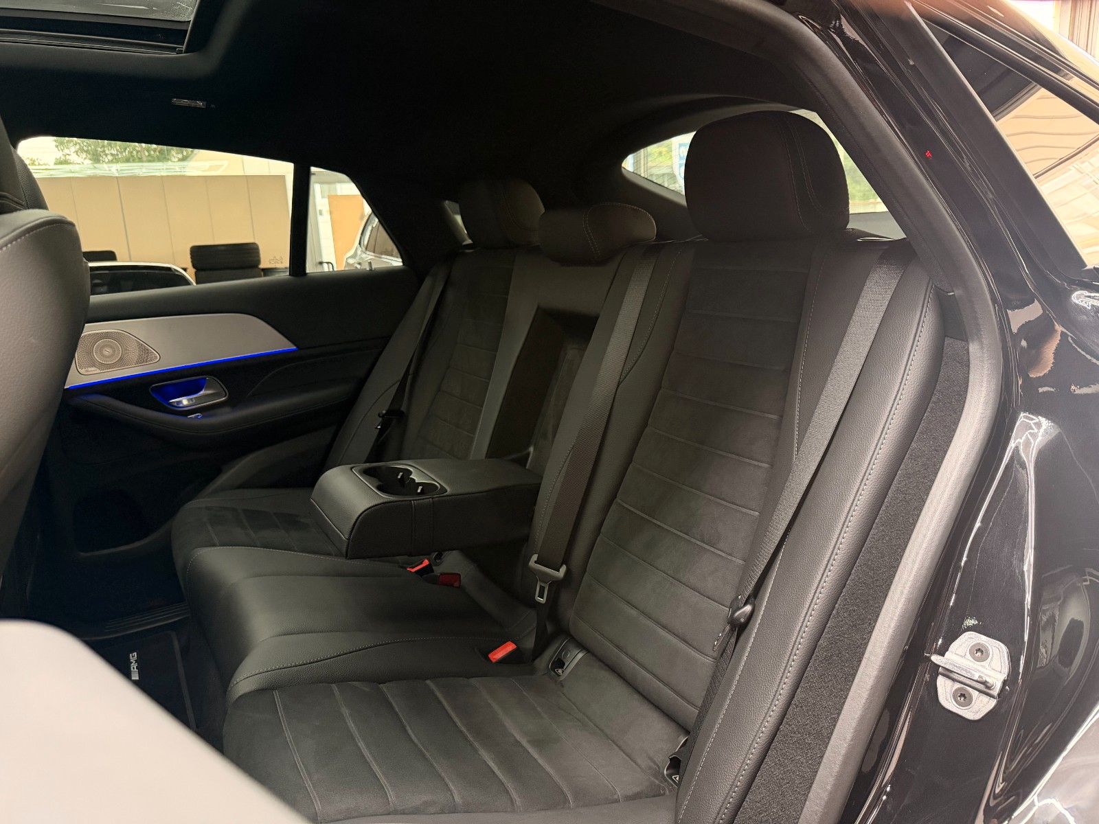 Mercedes-Benz GLE 300 d COUPE 4M AMG PANO BURM NIGHT 360° 22"