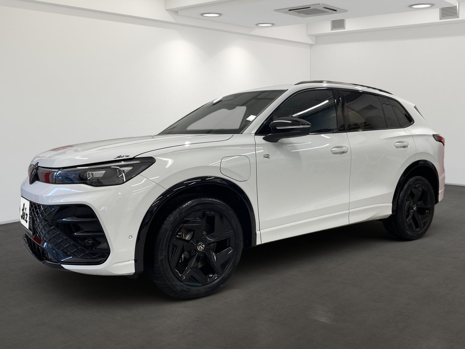 Volkswagen Tiguan 1.5 TSI eHybrid R-Line *AHK*NAVI*SITZH*