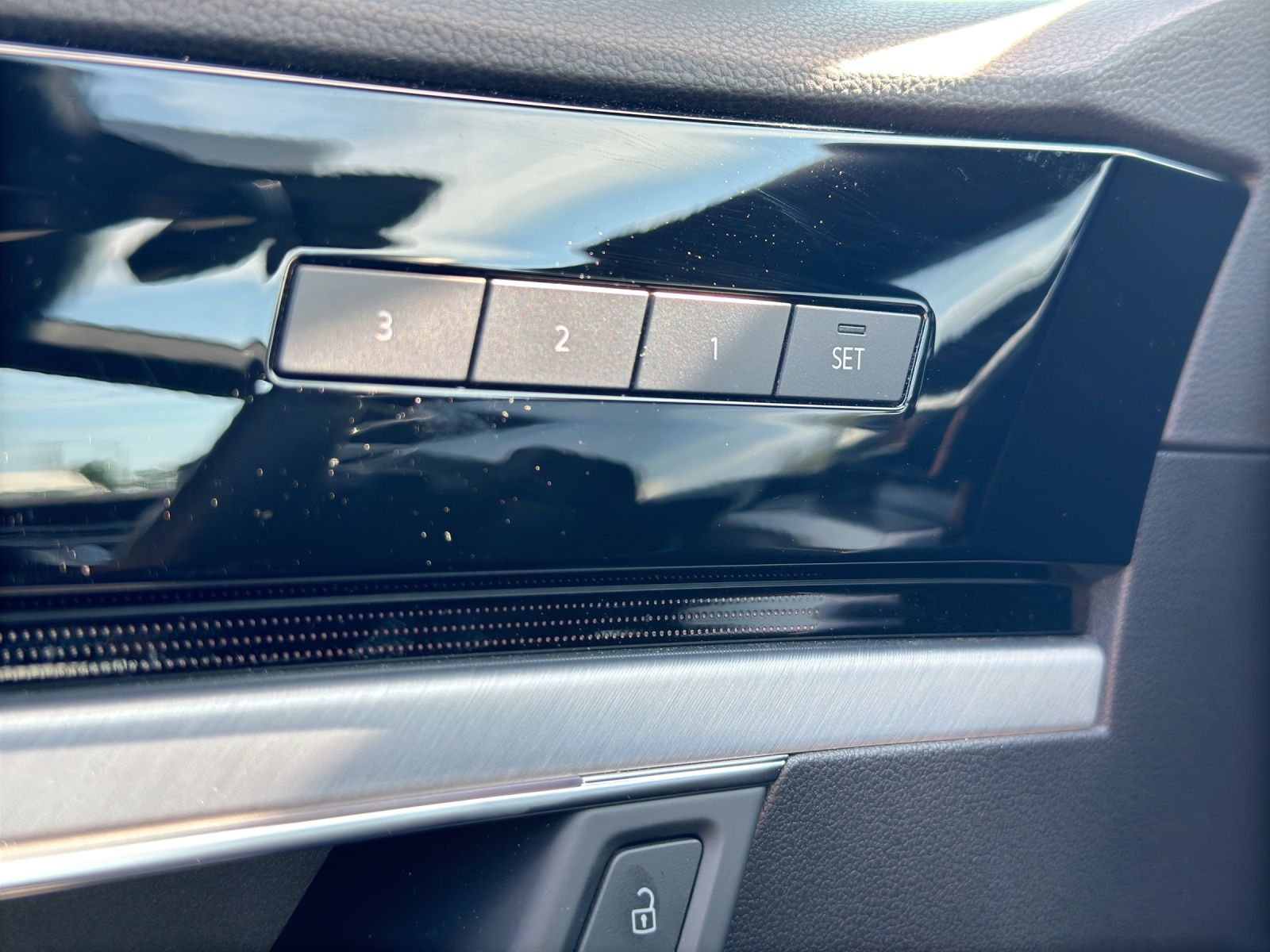 Volkswagen Touareg Elegance TDI 4M - Samsaru's Car Outlet