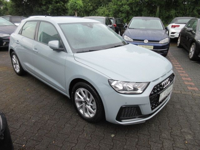 Audi A1 Sportback Advanced 1.0 TFSI S tronic KLIMA KA