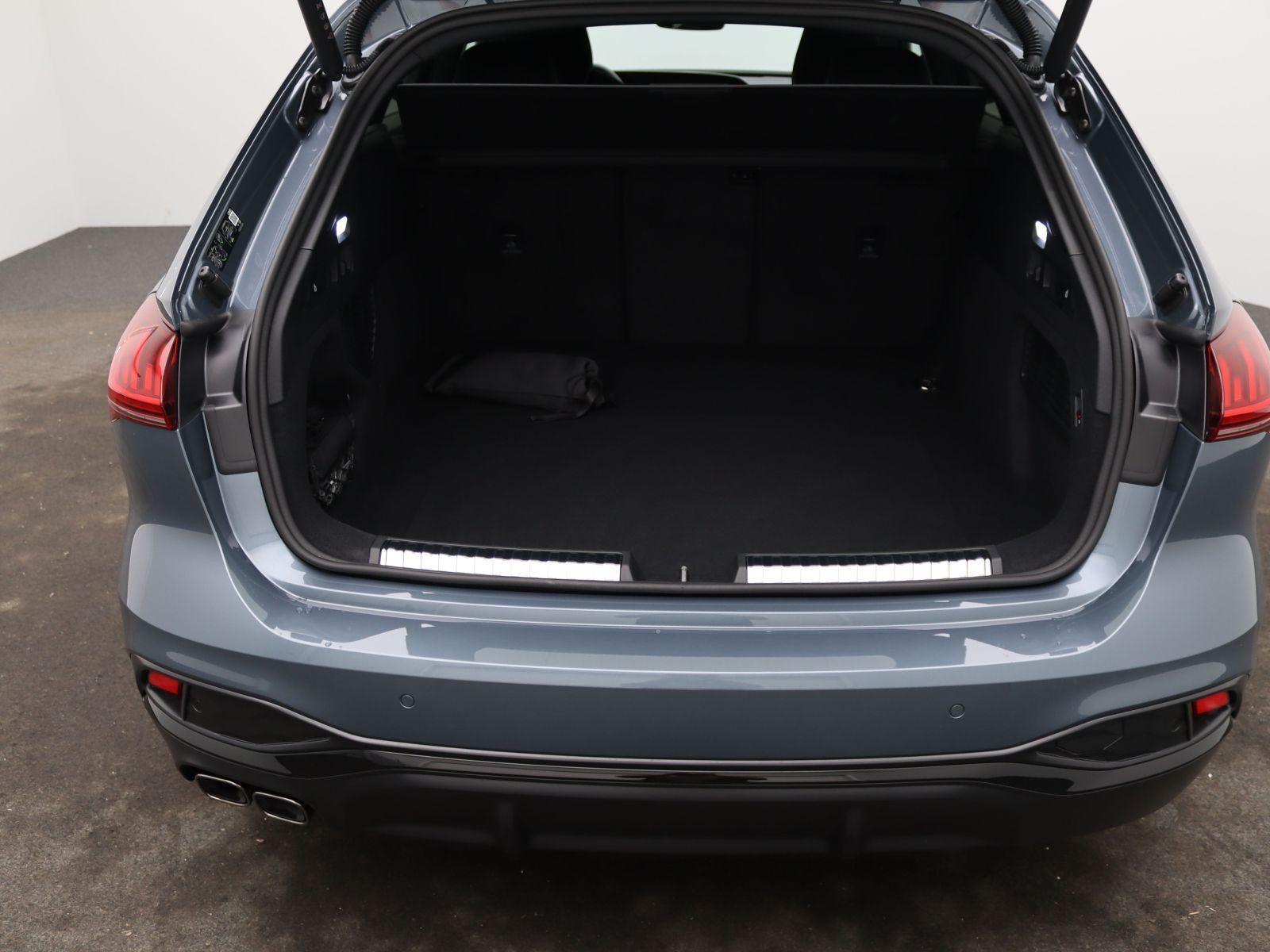 Audi A5 Avant S-Line TDI quattro/ Tech plus, AHK, B&O