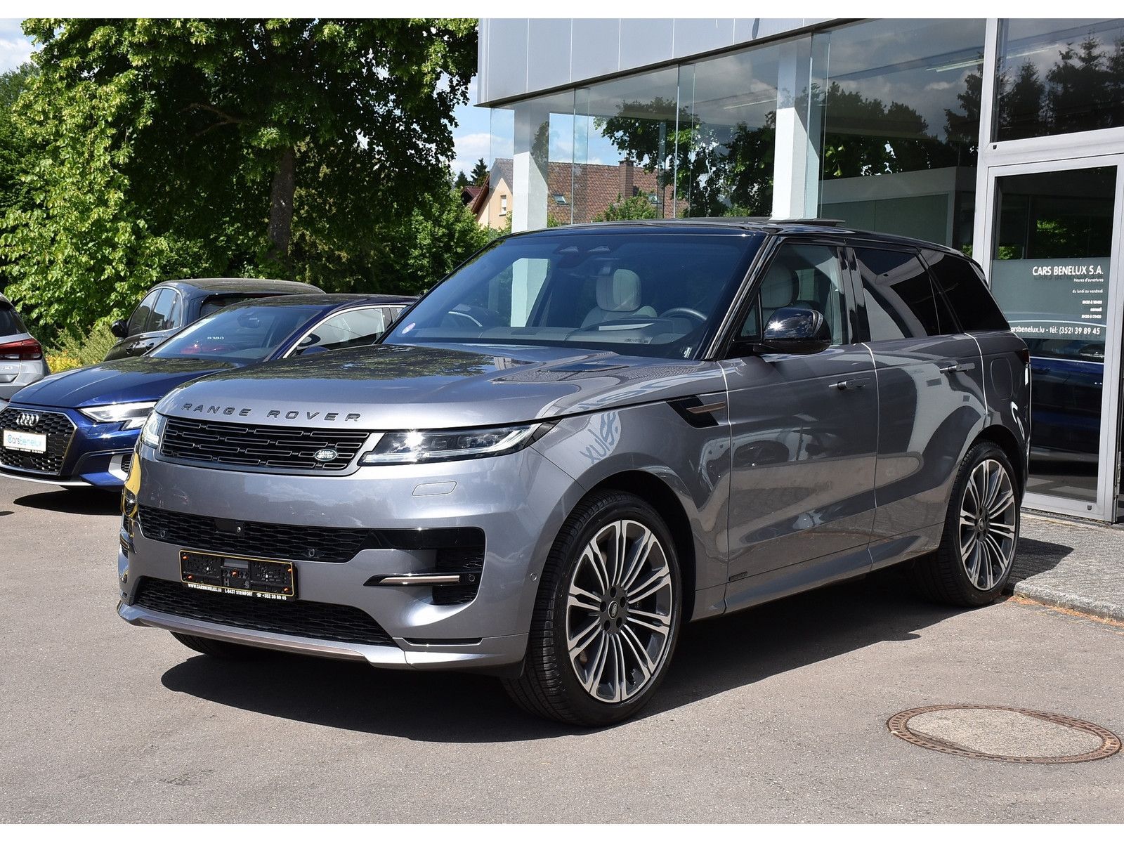 Range Rover Sport 3.0 P550e Autobiography - Samsaru's Car Outlet