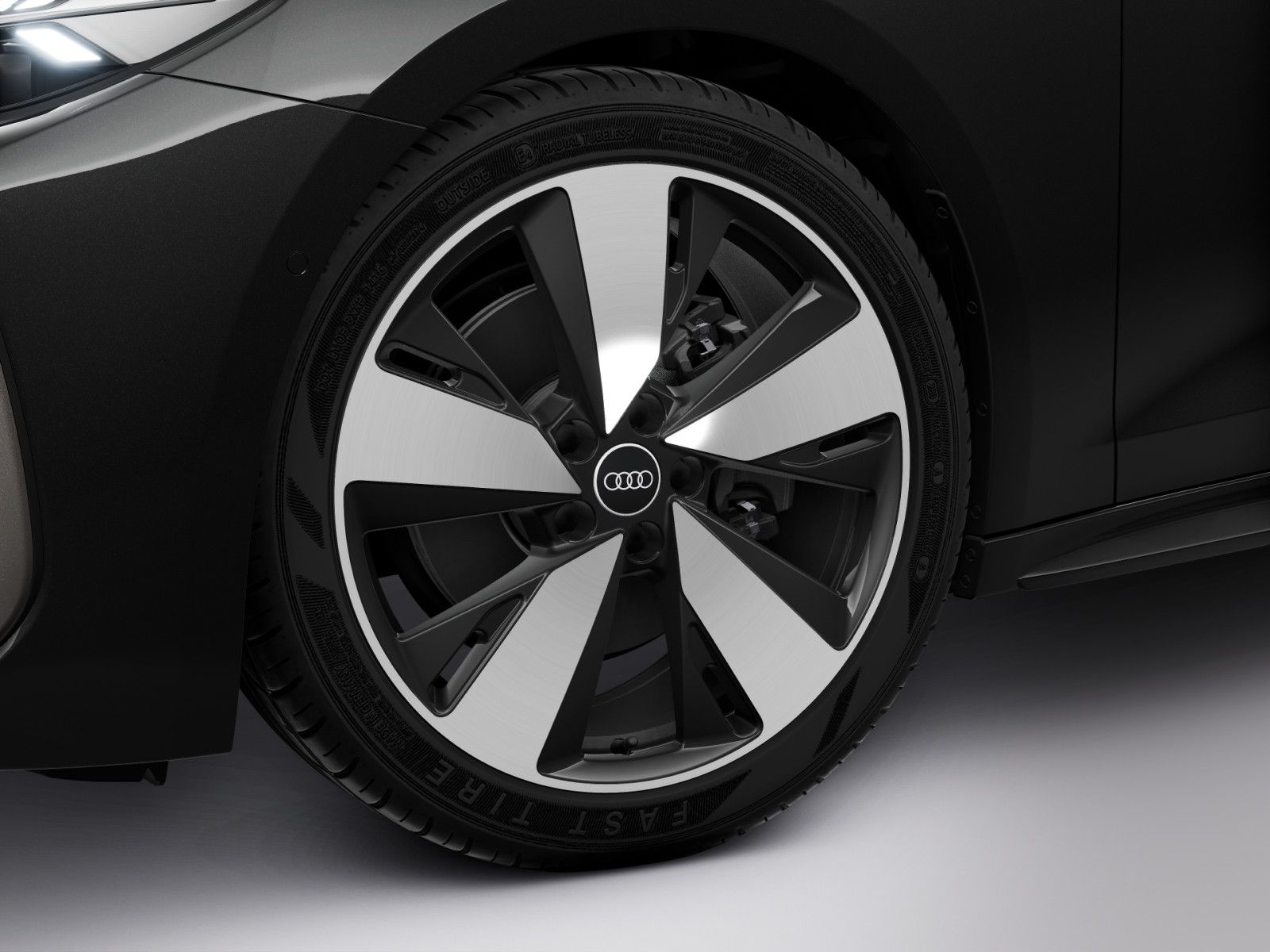 Audi A5 Avant TFSI quattro S-LINE*NAVI*MATRIX*HUD*AHK