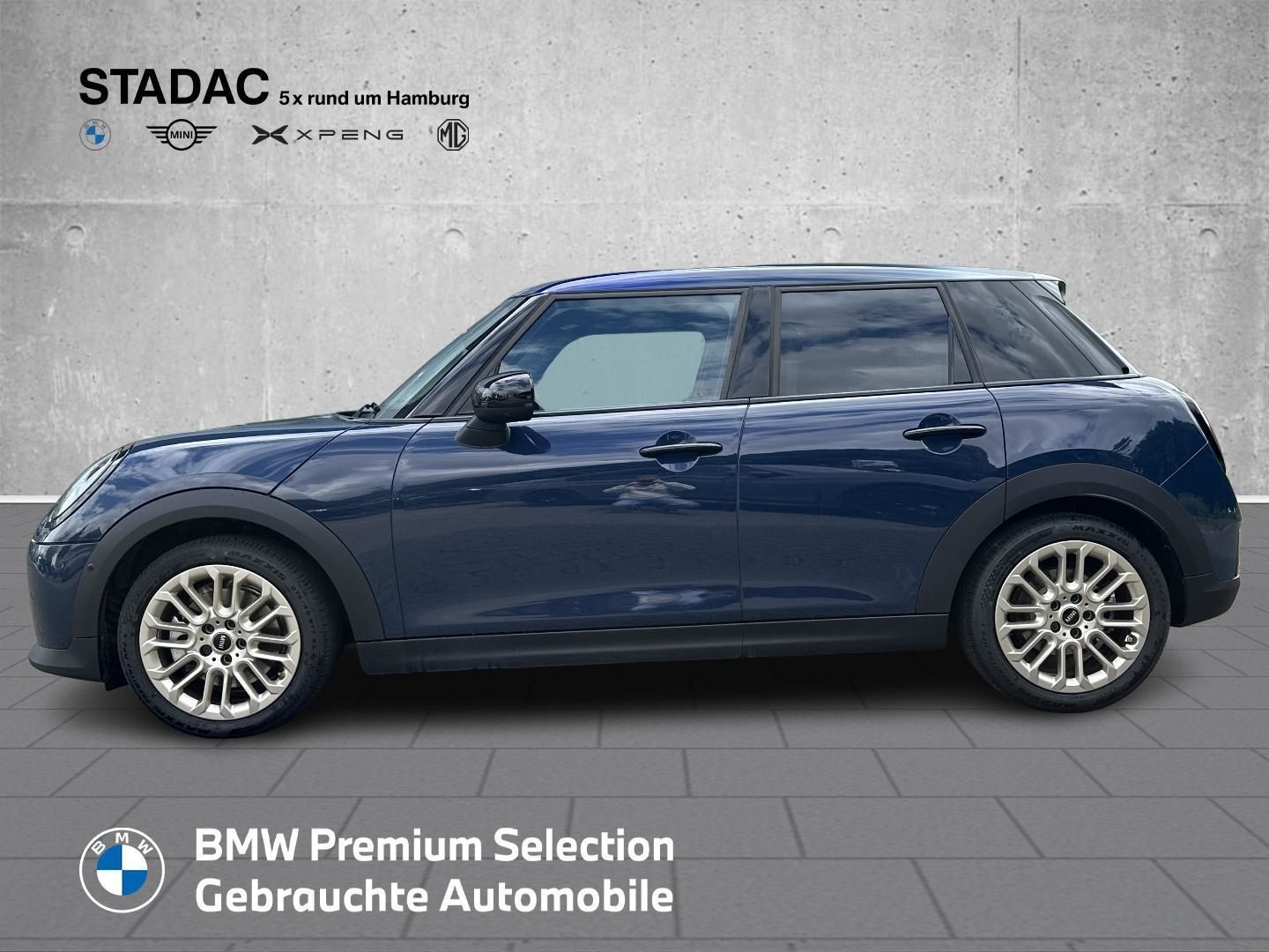MINI Cooper C 5T Favoured Trim - Samsaru's Car Outlet