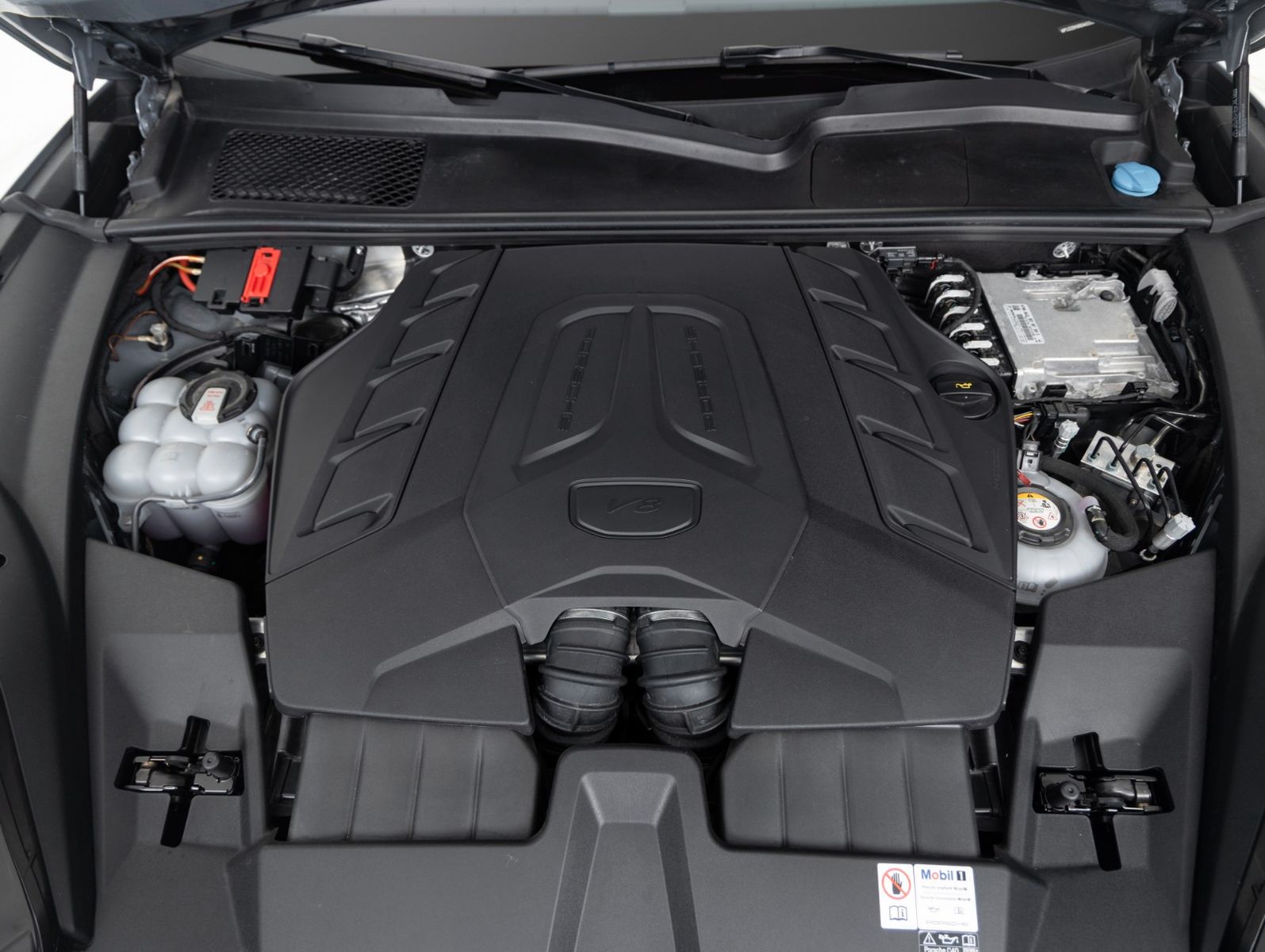 Porsche Cayenne Turbo E-Hybrid | Burmester | HD-Matrix