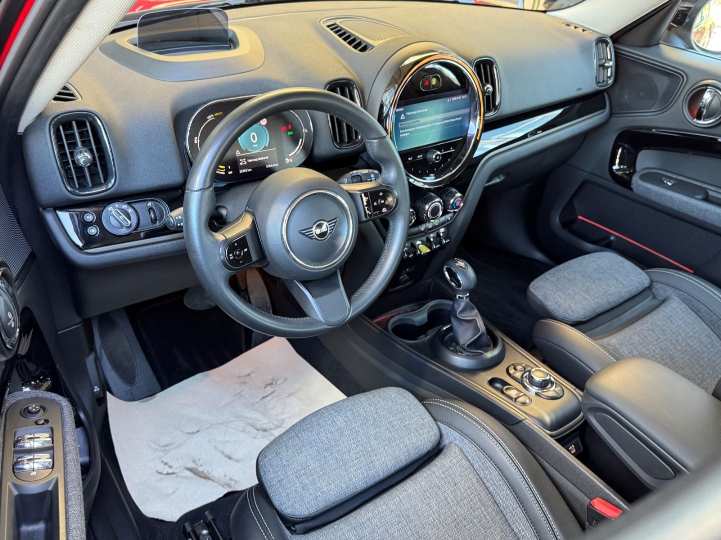 MINI Cooper SE Countryman ALL4 - Samsaru's Car Outlet