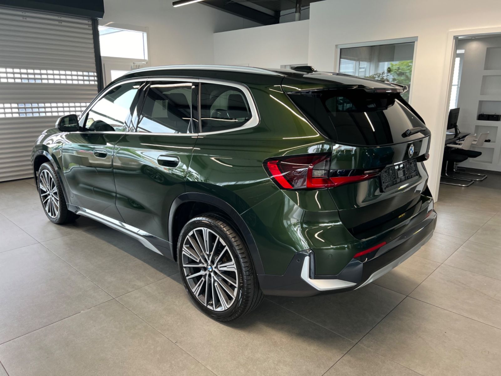 BMW X1 23 d xDrive xLine - Samsaru's Car Outlet