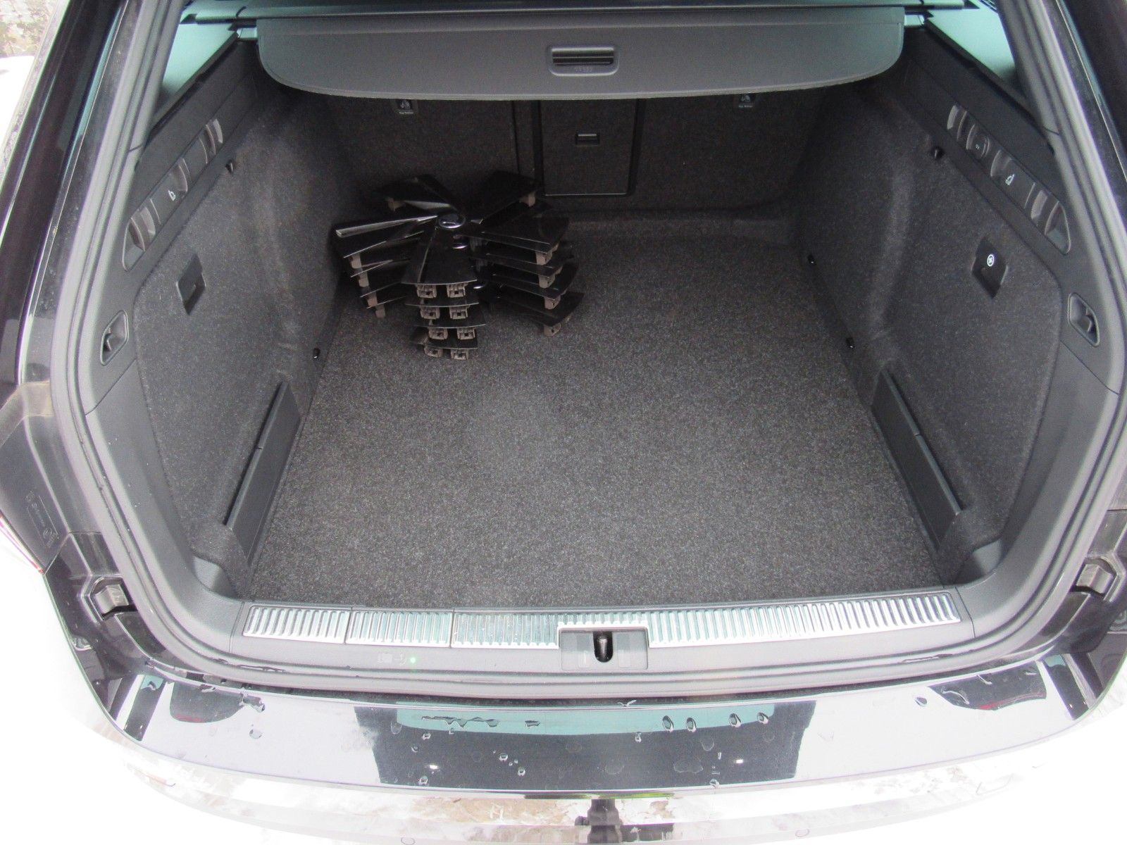 Skoda Superb 2.0 TDI DSG Sportline 4x4 BSD AHK PLA ACC