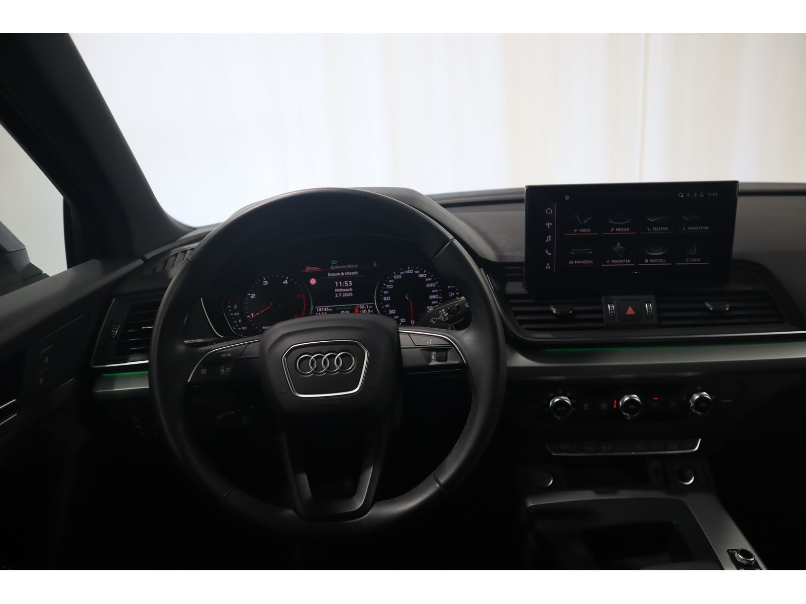Audi Q5 40 TDI quattro S line - Samsaru's Car Outlet