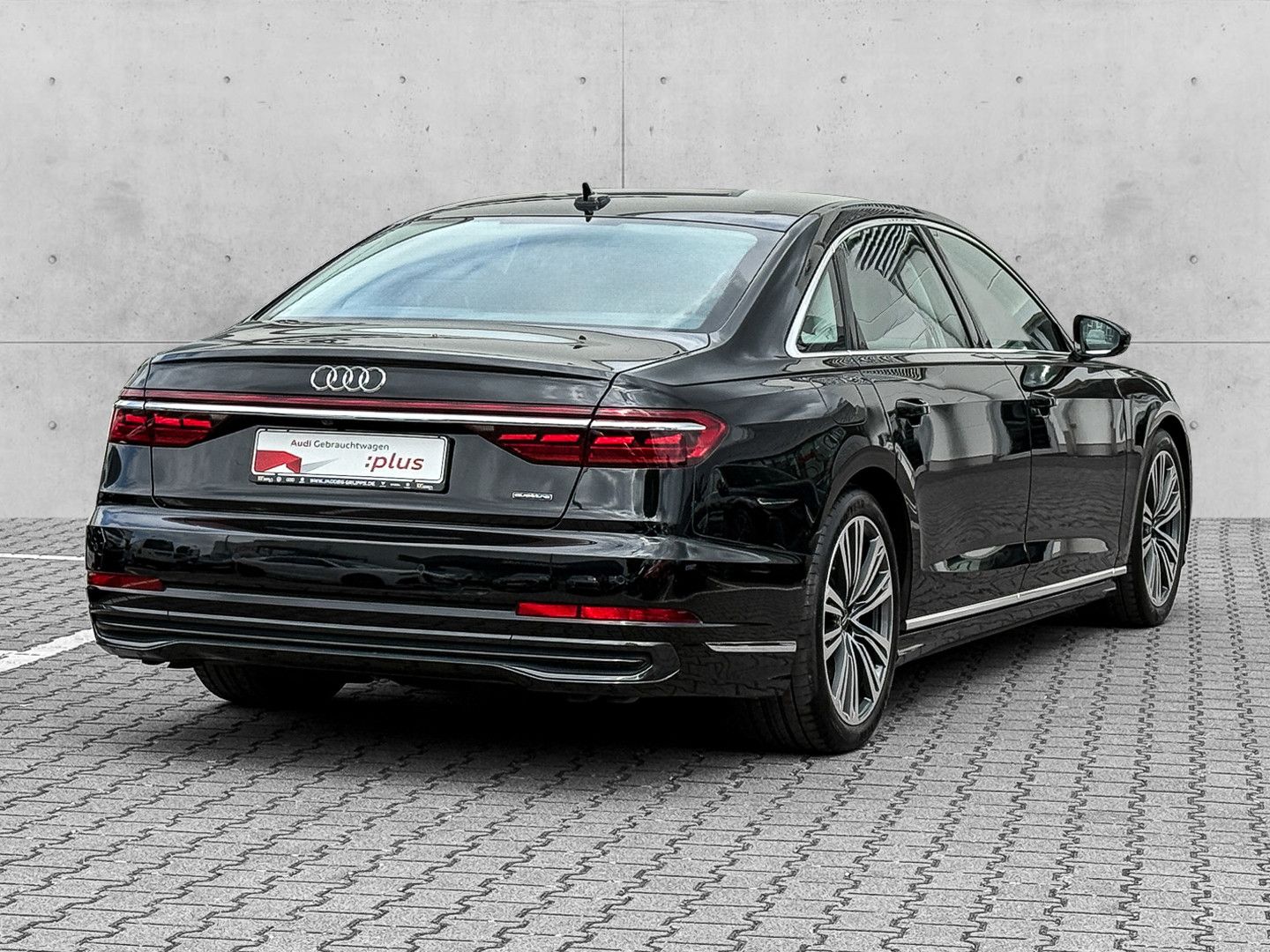 Audi A8 L 60 TFSI e quattro - Samsaru's Car Outlet