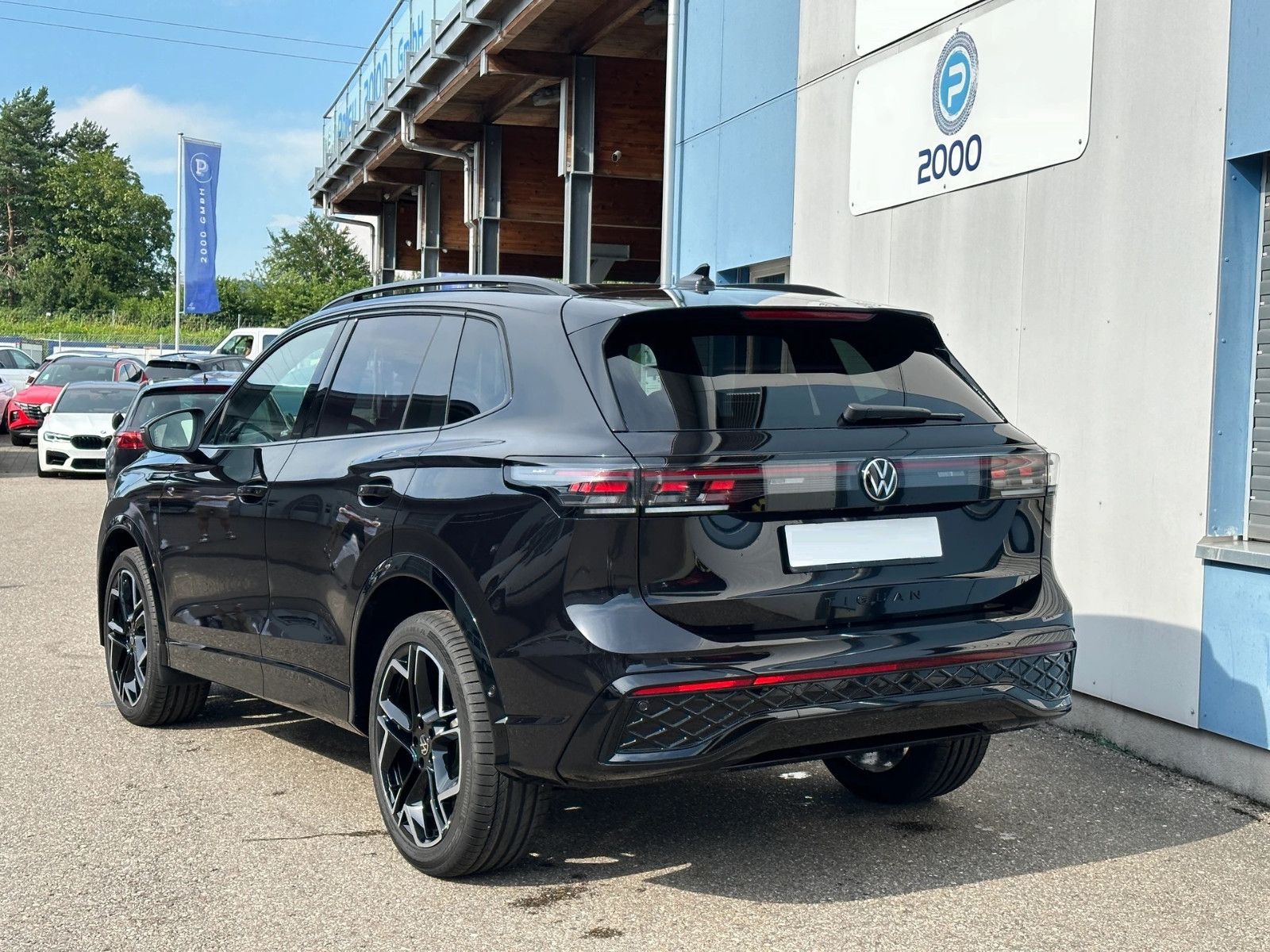 Volkswagen Tiguan TDI R-Line AHK 20Z Leder Pano Stand VOLL