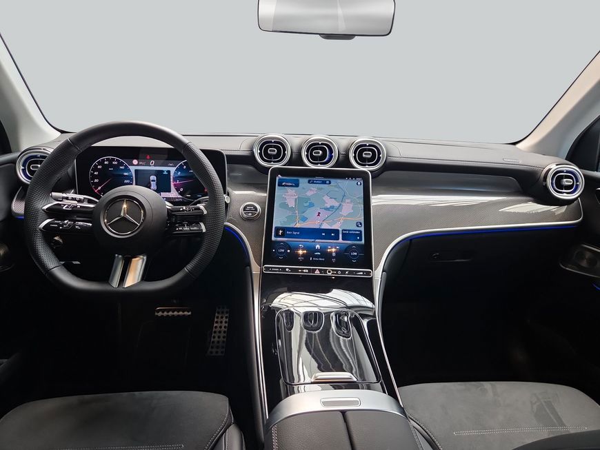 Mercedes-Benz GLC 200 AMG Adv.Plus Sound AHK Night Trittbrette