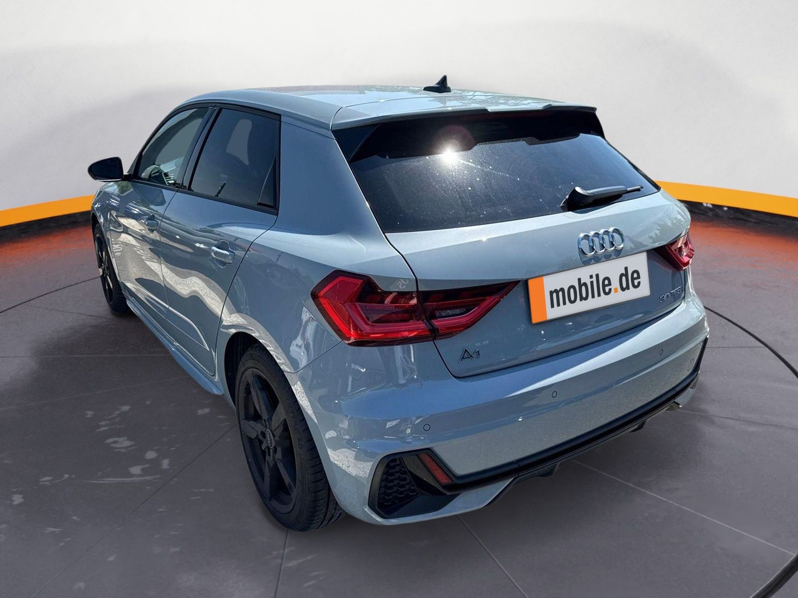 Audi A1 Sportback 30 TFSI S line - Samsaru's Car Outlet