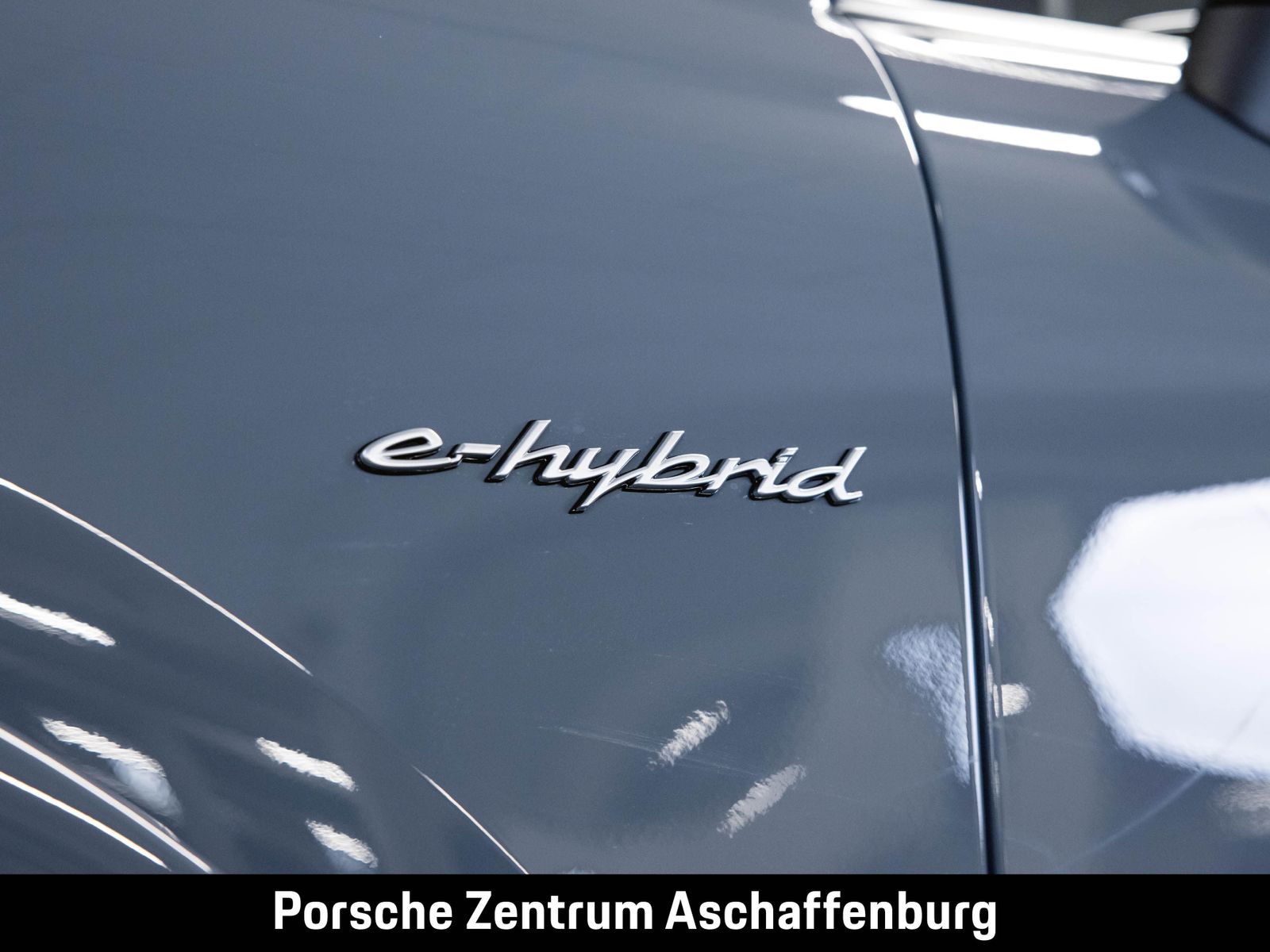 Porsche Cayenne E-Hybrid Sportabgasanlage Panoramadach