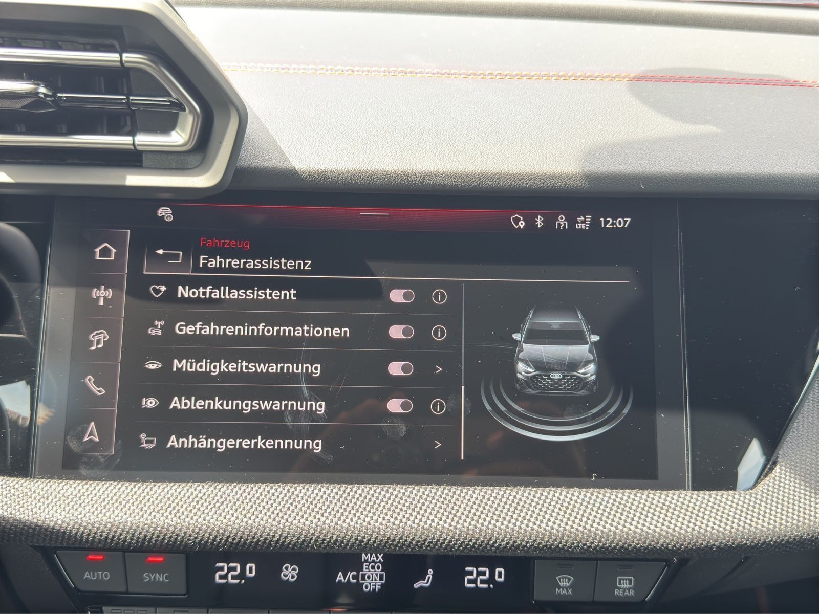 Audi A3 Sportback 40 TFSIe 2x S LINE LEDER SONOS AHK
