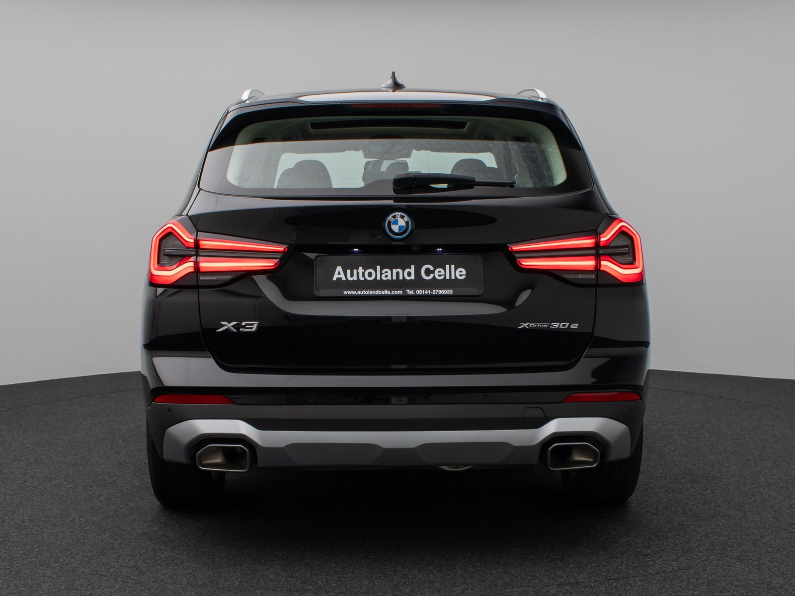 BMW X3 xD30e Sport - Samsaru's Car Outlet